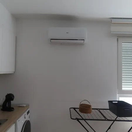 Apartment F